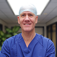 Govert van der Peijl - Dierenarts Specialist Orthopedie & Neurochirurgie
