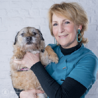 Dr. Sara Van Cauwelaert De Wyels - Specialist tandheelkunde en mondchirurgie van gezelschapsdieren