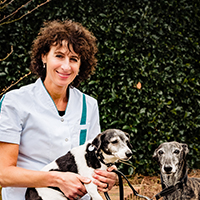 Esther van den Bussche - Paraveterinair