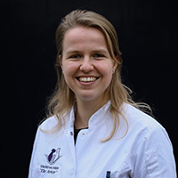 Drs. Christel Vinke - Dierenarts