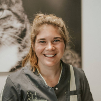 Laura van Winkoop - Paraveterinair