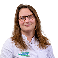 Nienke Jongmans                        - Dierenarts Echografie