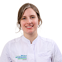 Tanja Kleeb    - Dierenarts Spoed en Opname