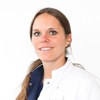 Jantina van der Stelt - Paraveterinair - hoofd OK