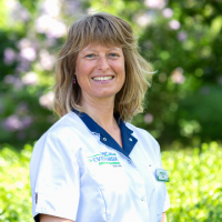 Esther Zoethout - Paraveterinair