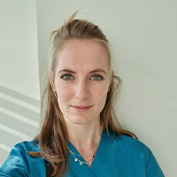 Els Albada - Dierenfysiotherapeute