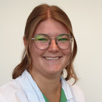 Zoë Buschman - Paraveterinair