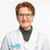 Monique Contant - Paraveterinair
